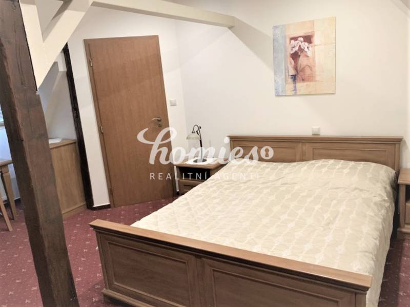 FOR RENT Two bedroom flat with air-conditioning Nitra center