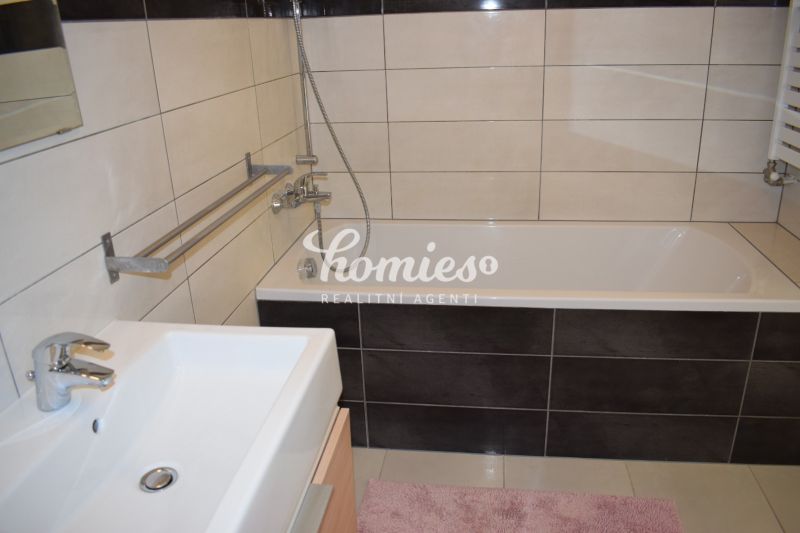 RENT Two bedroom apartment, Nitra centrum, garage