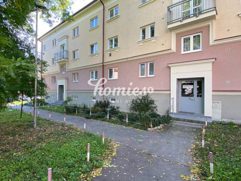 Rent One bedroom apartment, One bedroom apartment, Vajanského, Nitra, 