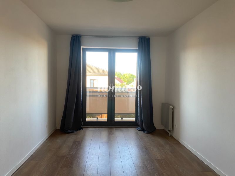 RENT Two bedroom apartment, Nitra centrum, garage