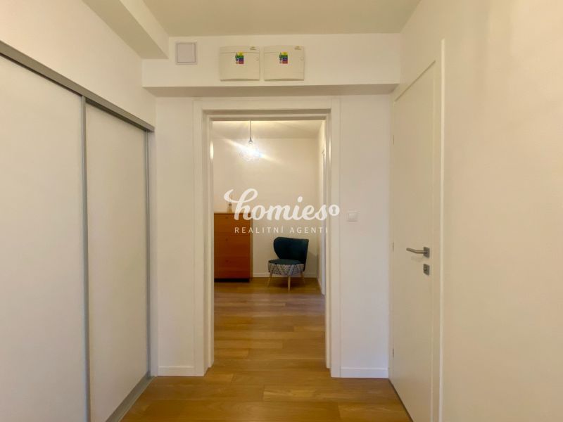 RENT Two bedroom apartment, Nitra centrum, garage