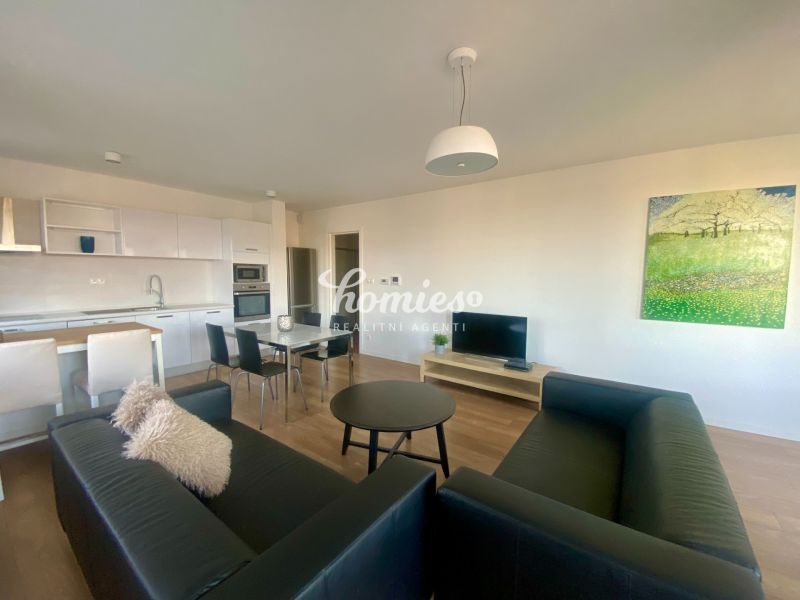 RENT Two bedroom apartment, Nitra centrum, garage
