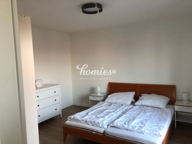 RENT Two bedroom apartment, Nitra centrum, garage