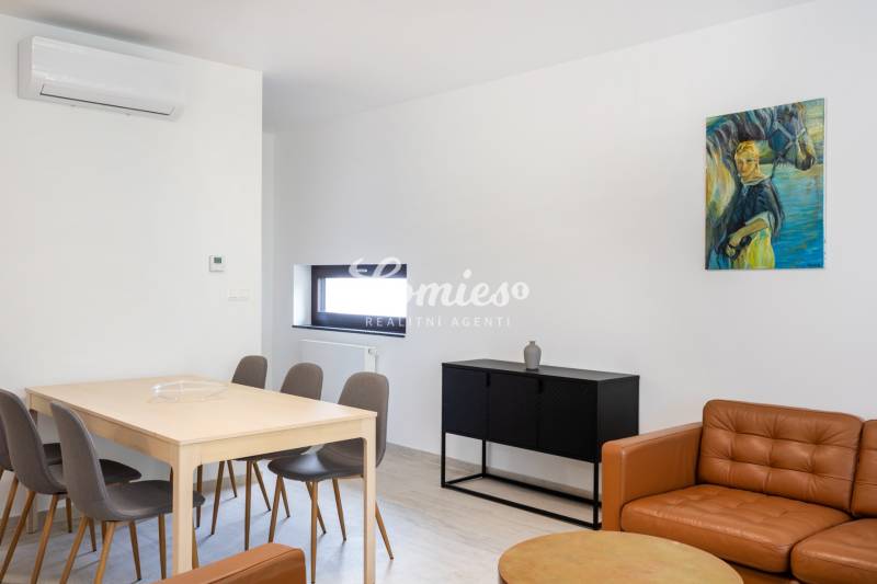 Rent Three bedroom apartment, Three bedroom apartment, Kalinčiakova, N