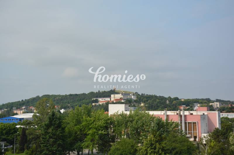 2 bedroom apartment for rent, AC, garage, Botanicka Nitra