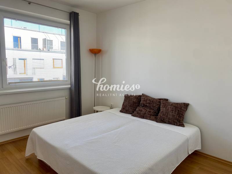 2 bedroom apartment for rent, AC, garage, Botanicka Nitra