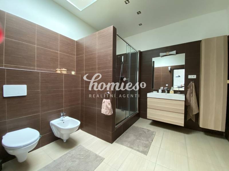 One bedroom  luxury apartment for rent - city centrum