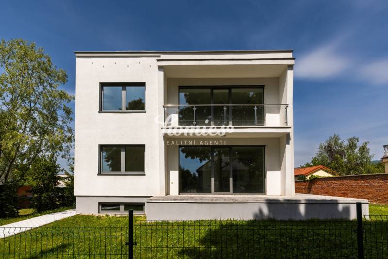 Sale Family house, Family house, Štefánikova, Zlaté Moravce, Slovakia