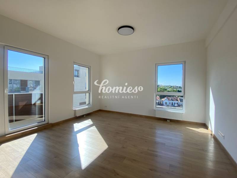 For rent  2-bedroom modern flat, city centrum, Nitra