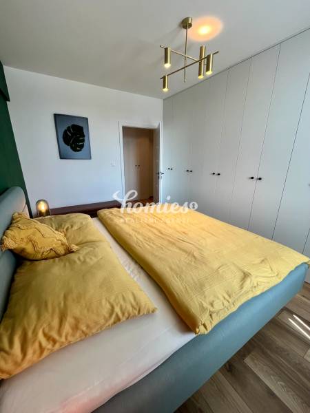 Rent One bedroom apartment, One bedroom apartment, Damborského, Nitra,