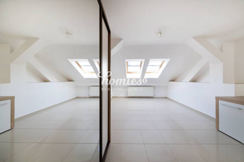 Rent Two bedroom apartment, Two bedroom apartment, Štefánikova trieda,