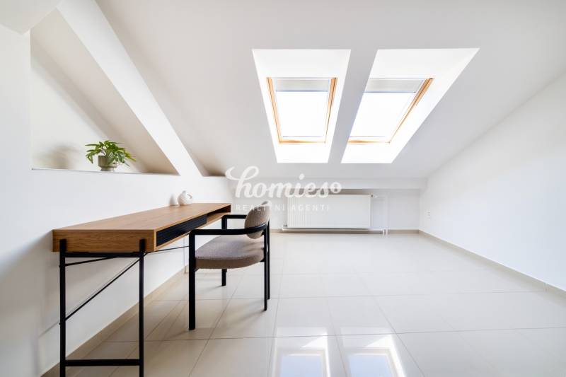 Rent Two bedroom apartment, Two bedroom apartment, Štefánikova trieda,