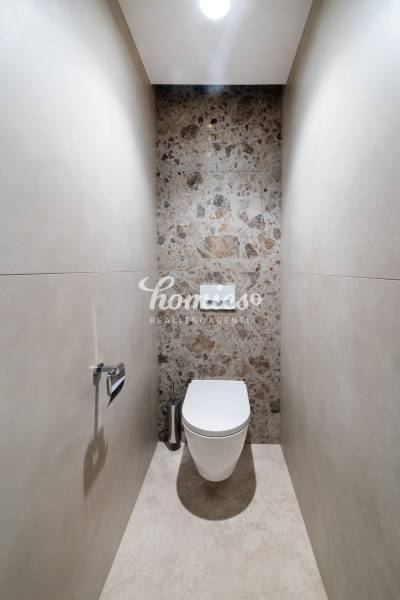 Luxury one bedroom flat with garage for Rent, Nitra - city centrum 