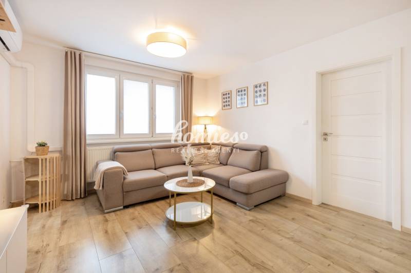 SALE | Modern renovated 1-bedroom apartment in the center of Nitra