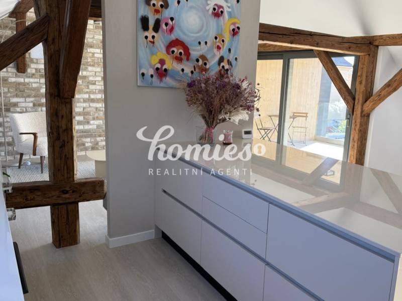 Exceptional 3.5-room designer apartment 130 m2 Nitra