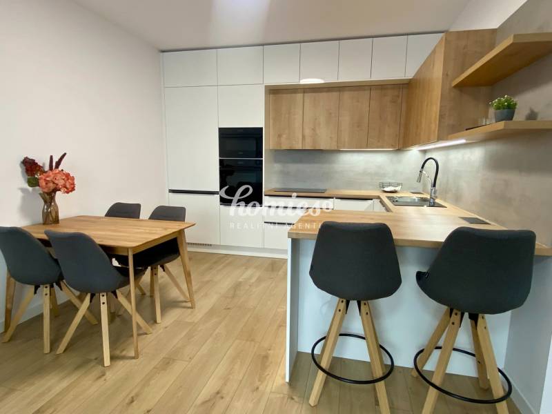 FOR RENT luxury 2-bedroom apartment in the city center of Nitra