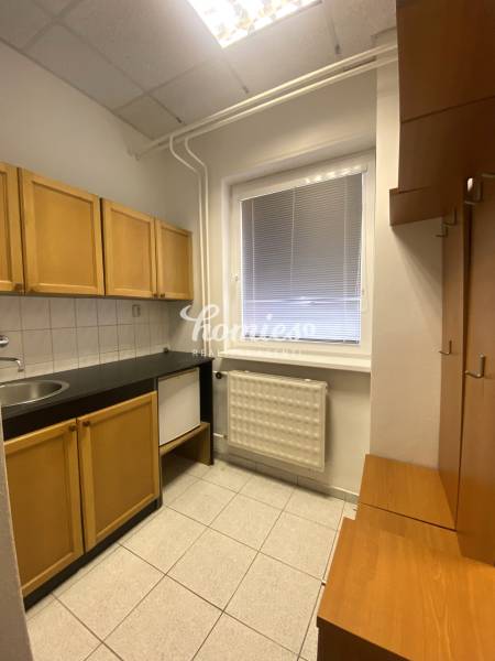 Commercial / Office / Retail Space for Rent – Prime Location in Nitra