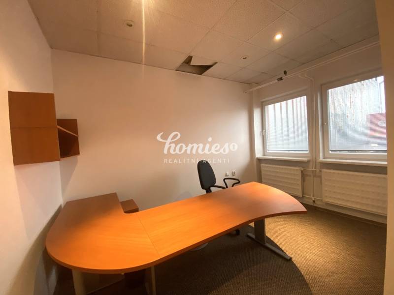 Commercial / Office / Retail Space for Rent – Prime Location in Nitra