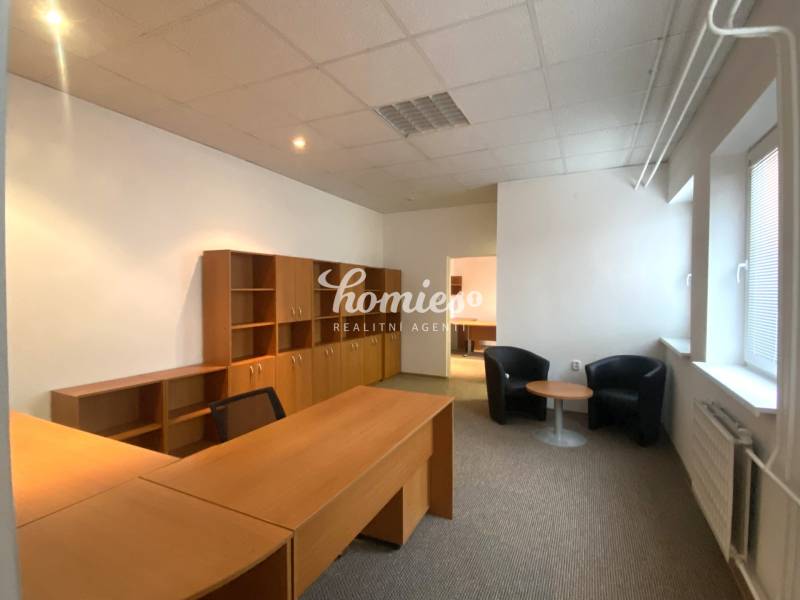 Commercial / Office / Retail Space for Rent – Prime Location in Nitra