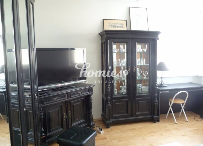 Three bedrooms  apartment for rent, center, Nitra