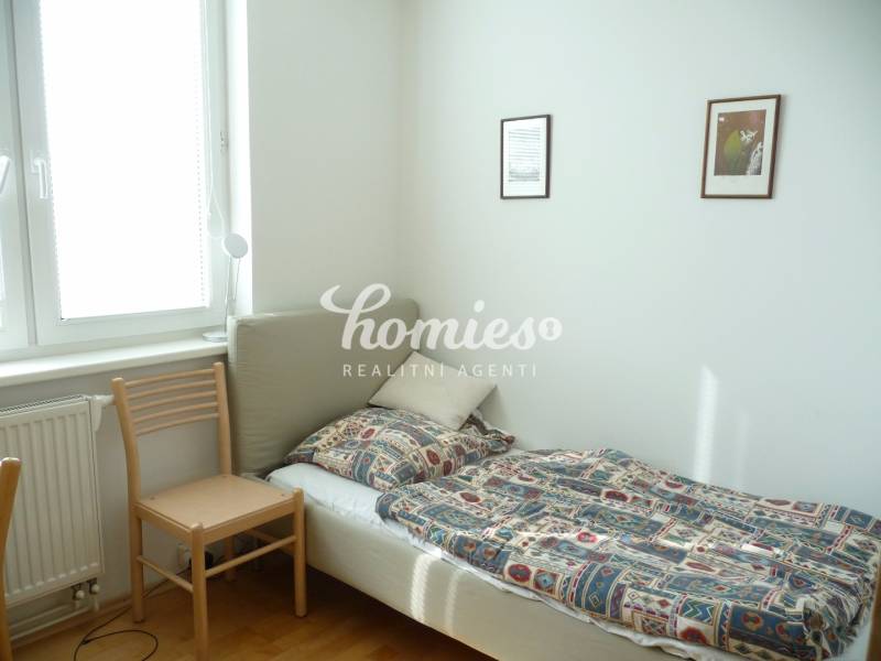 Three bedrooms  apartment for rent, center, Nitra