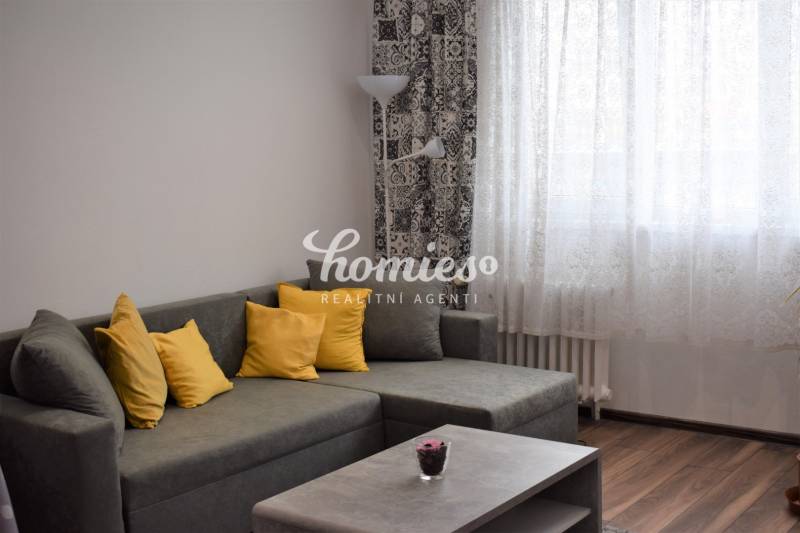 Rent One bedroom apartment, One bedroom apartment, Štúrova, Nitra, Slo